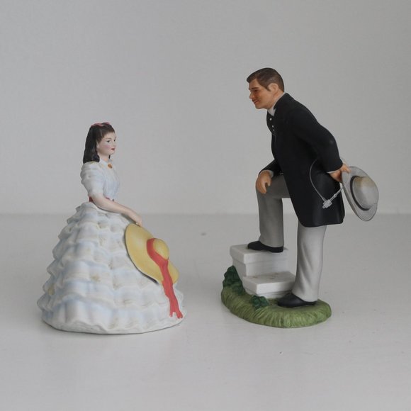 Scarlett O’Hara and Rhett Butler from GONE WITH THE WIND figurines - Picture 10 of 14